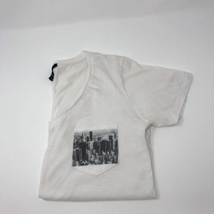 🏙🍎Forever 21 t-shirt